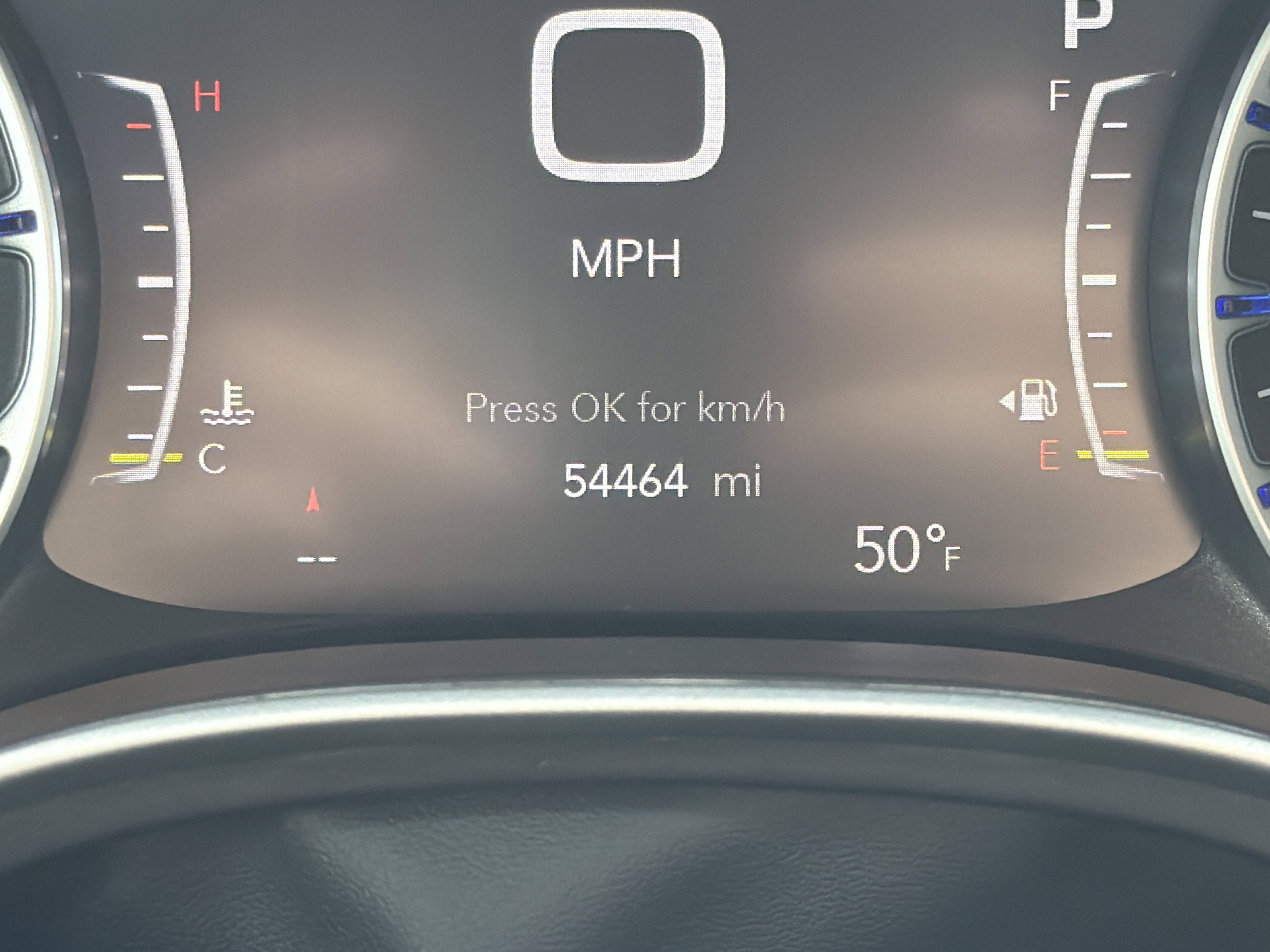 Used 2024 Chrysler Pacifica Touring-L FWD image 22