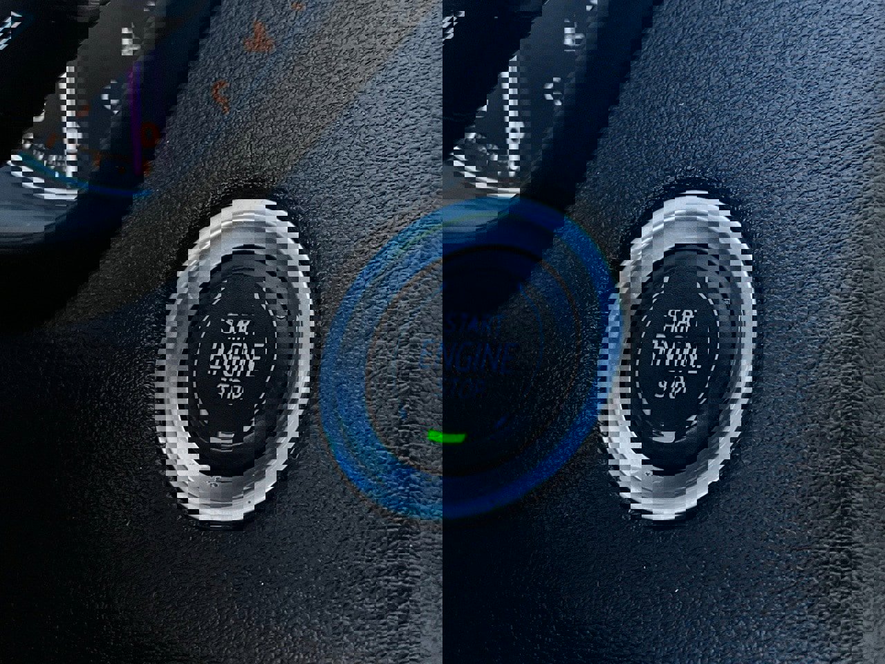 Used 2019 Cadillac XT4 Sport image 33