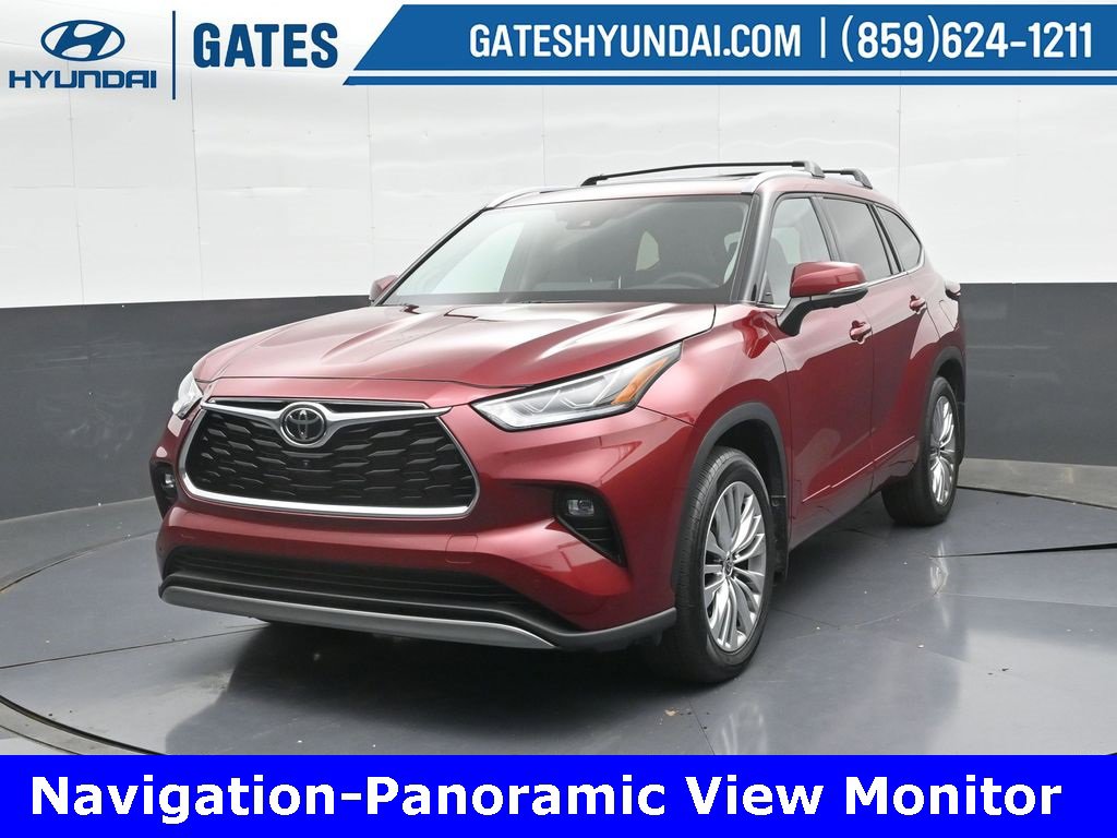 Used 2025 Toyota Highlander Platinum image 6