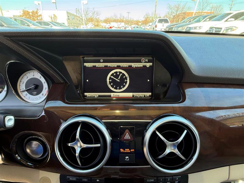 Used 2014 Mercedes-Benz GLK 350 4MATIC image 37