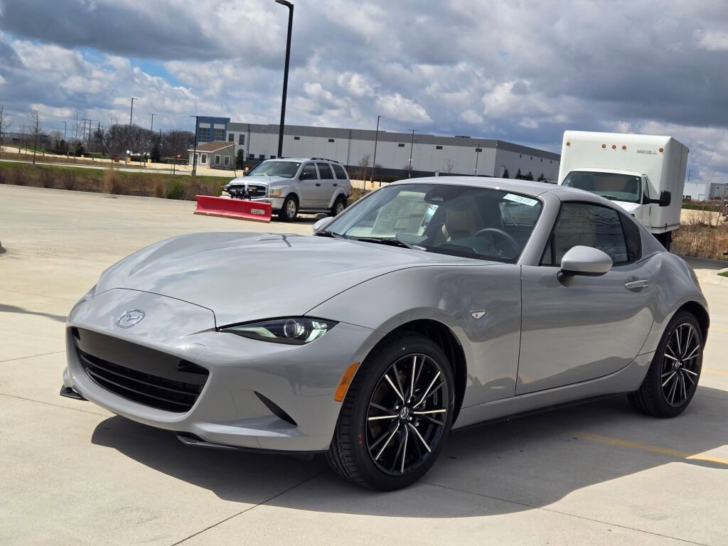 New 2026 MAZDA MX-5 Miata RF Grand Touring image 3