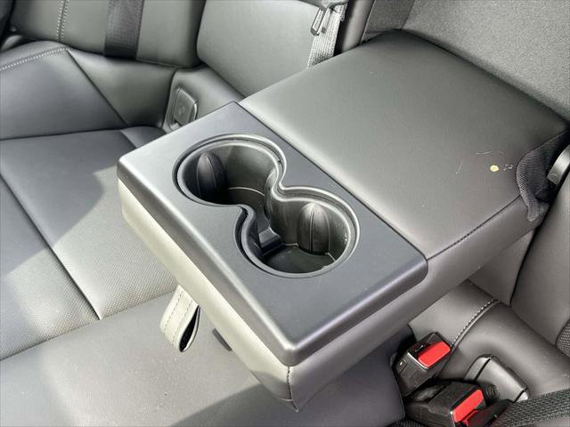 Used 2025 Cadillac CT4 Premium Luxury image 14