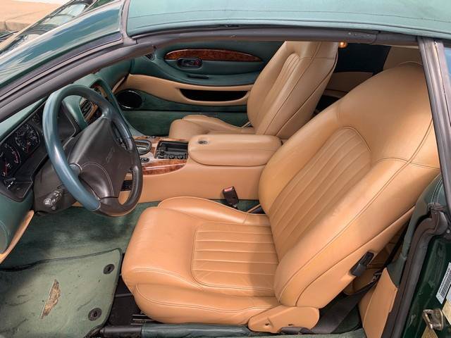Used 1997 Aston Martin DB7 Volante RWD image 7