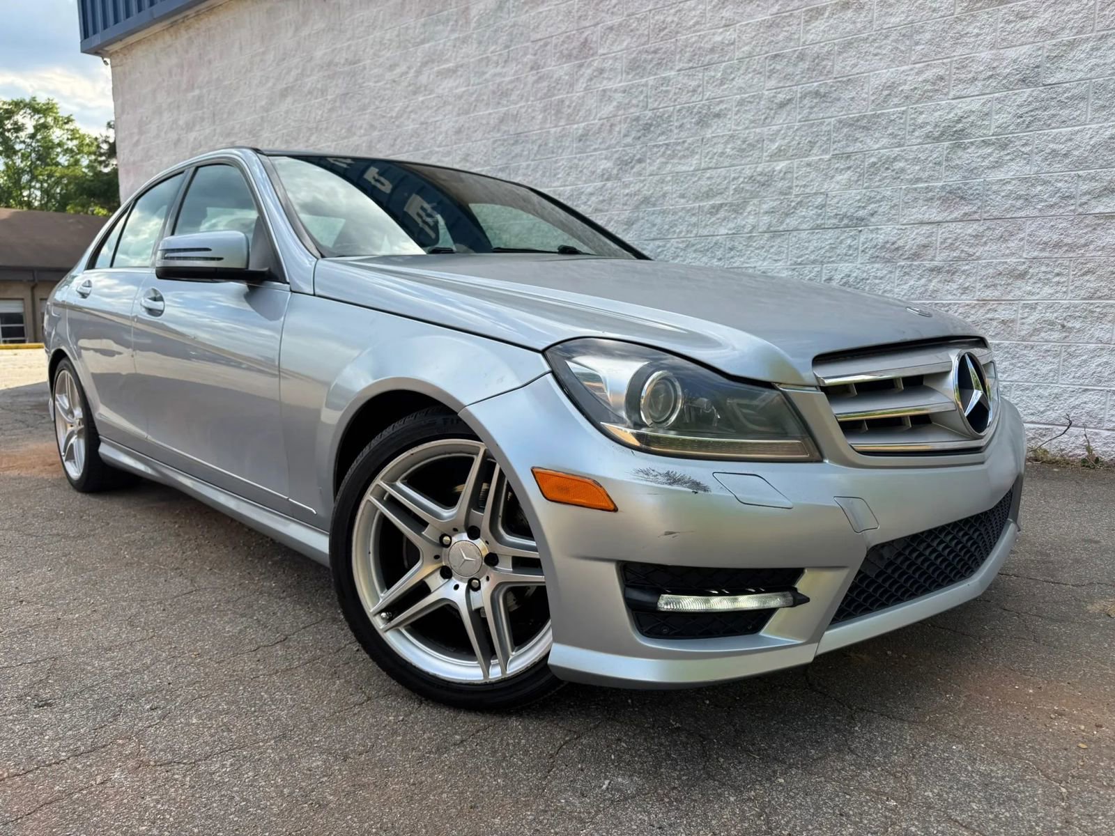 Used 2013 Mercedes-Benz C 250 Sedan image 27