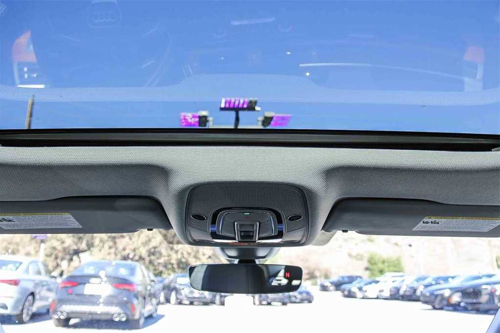 Used 2022 Audi A4 2.0T Premium Plus w/ Premium Plus Package image 12