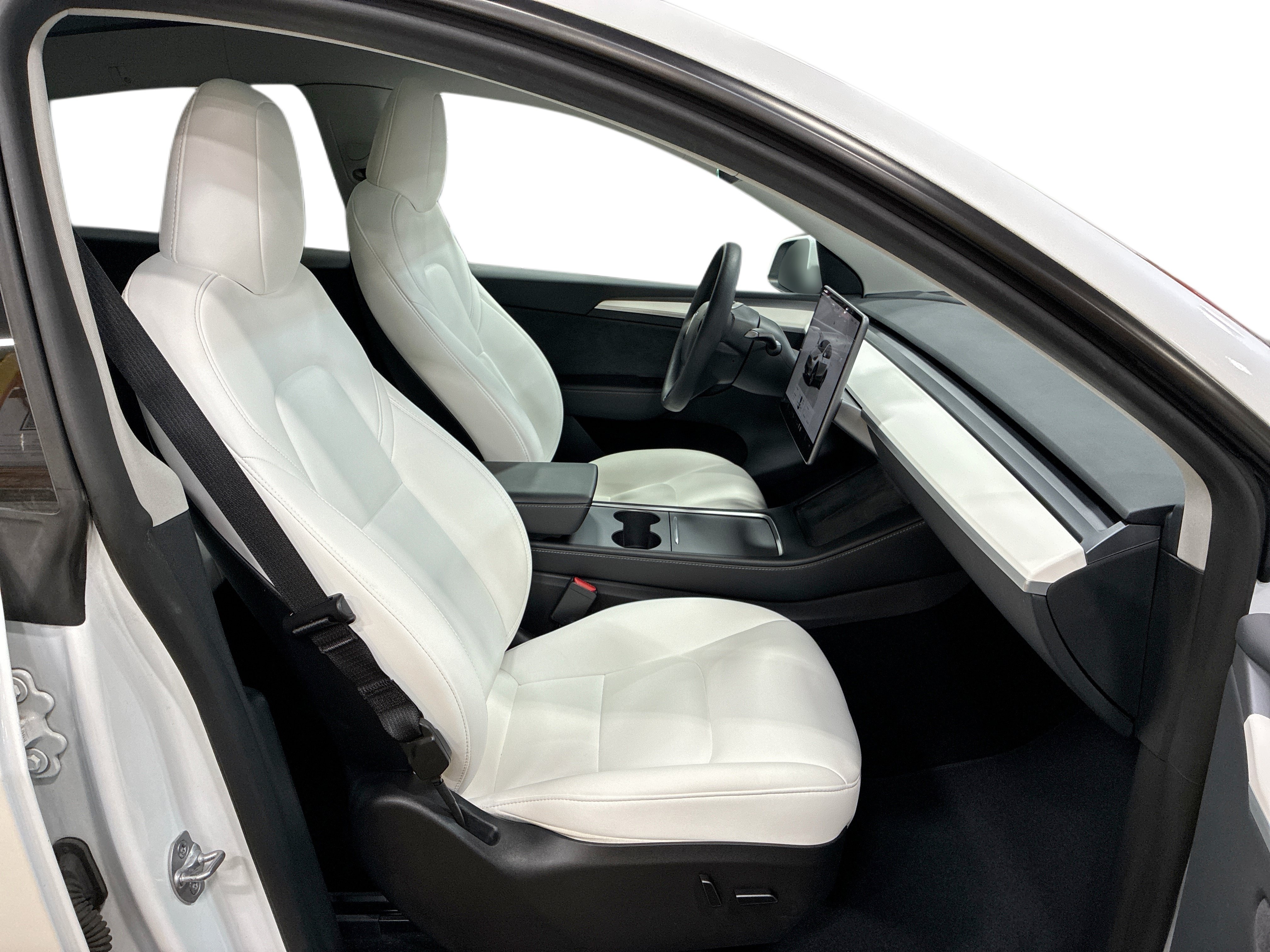Certified 2023 Tesla Model Y Long Range AWD/4WD image 13