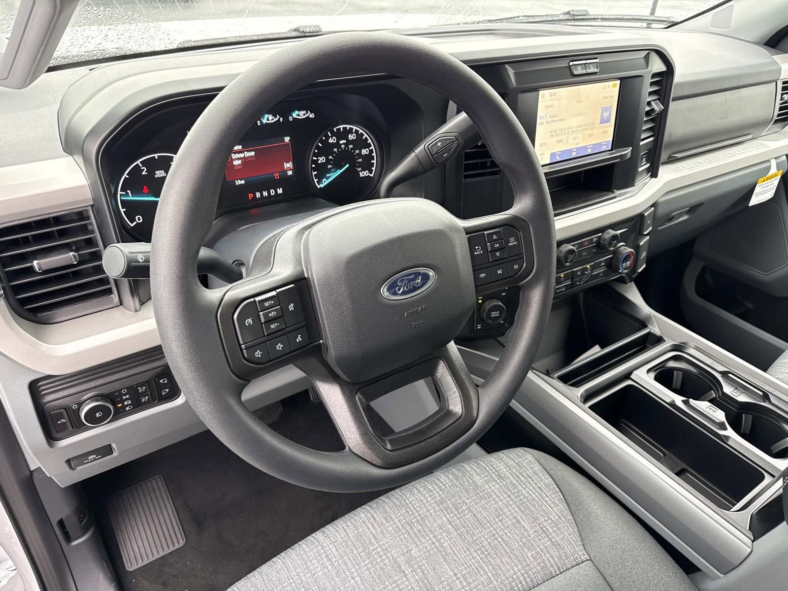 New 2026 Ford F350 4x4 Crew Cab Super Duty image 13