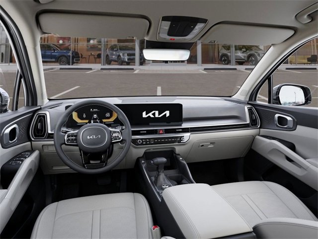 Used 2025 Kia Sorento S image 15