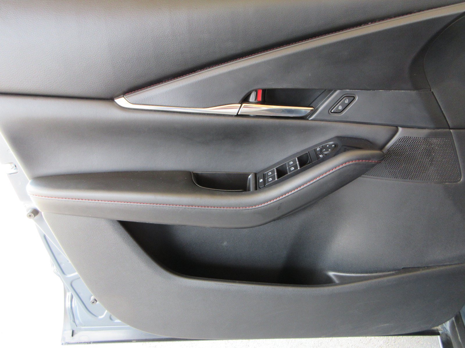 Used 2023 MAZDA CX-30 AWD 2.5 S w/ Preferred Package image 27