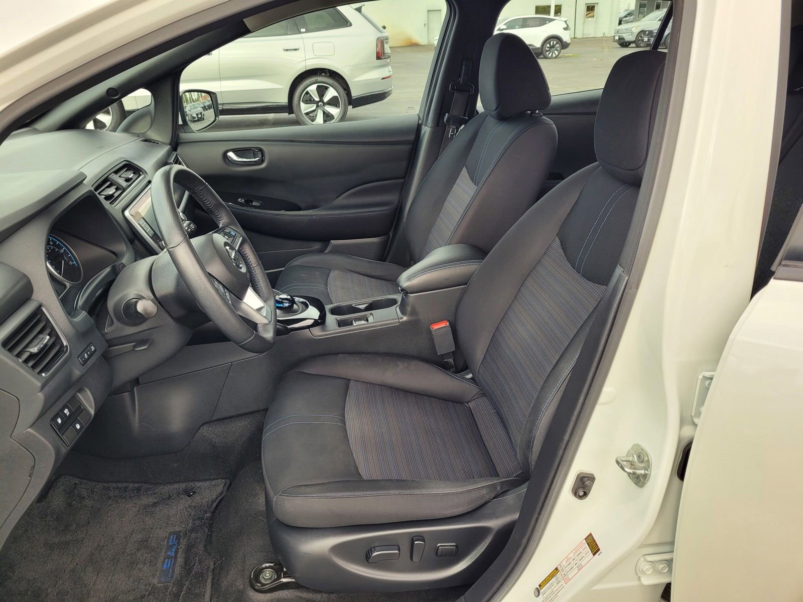 Used 2020 Nissan Leaf SV Plus w/ SV Plus Technology Package image 13