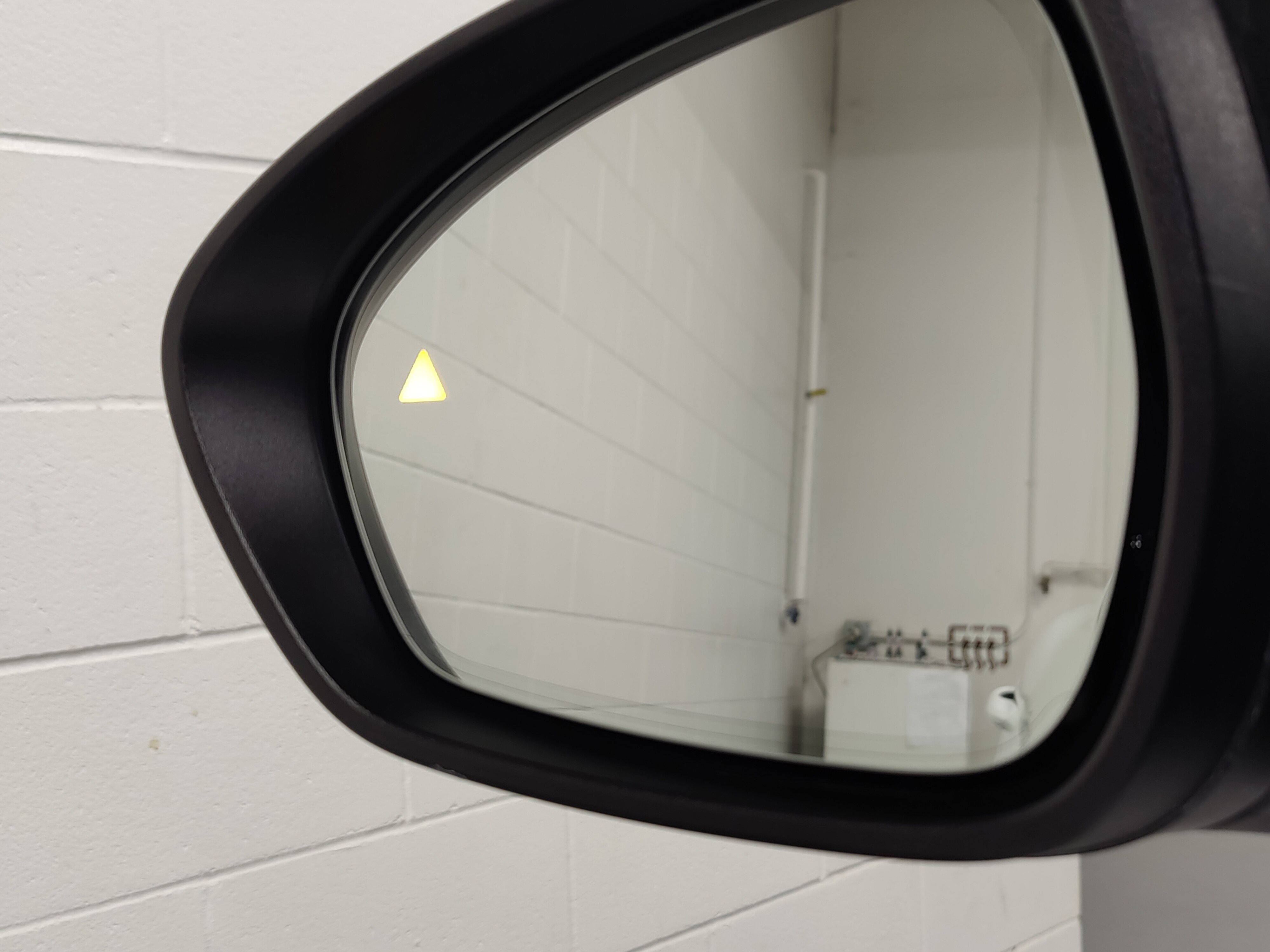 Certified 2024 Alfa Romeo Stelvio Veloce image 12