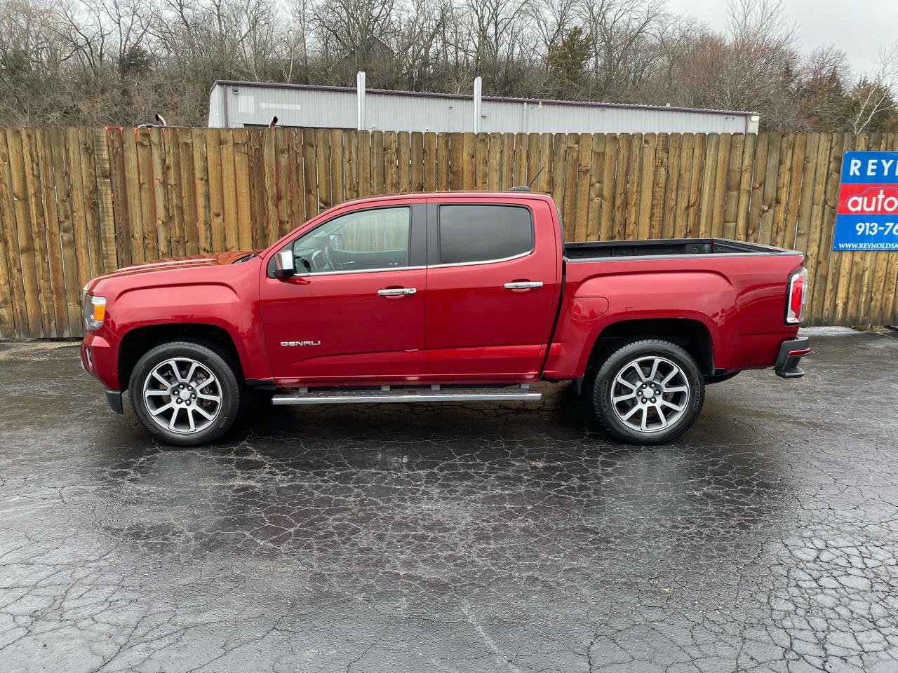 Used 2019 GMC Canyon Denali image 7