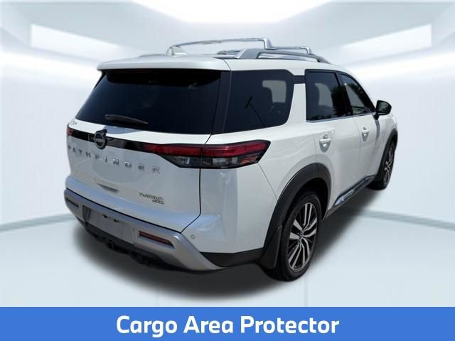 Used 2023 Nissan Pathfinder Platinum w/ Cargo Package AWD/4WD image 6