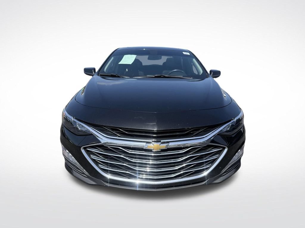 Used 2019 Chevrolet Malibu LT w/ Leather Package FWD image 10