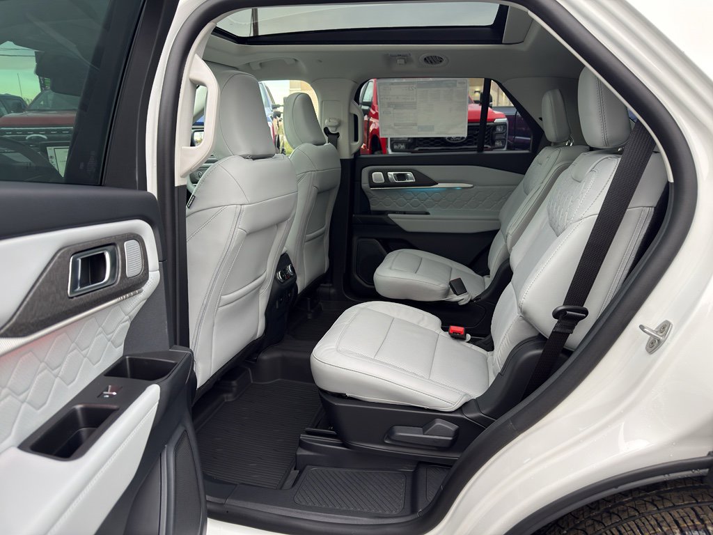 New 2026 Ford Explorer Platinum w/ LUX Leather Package image 24