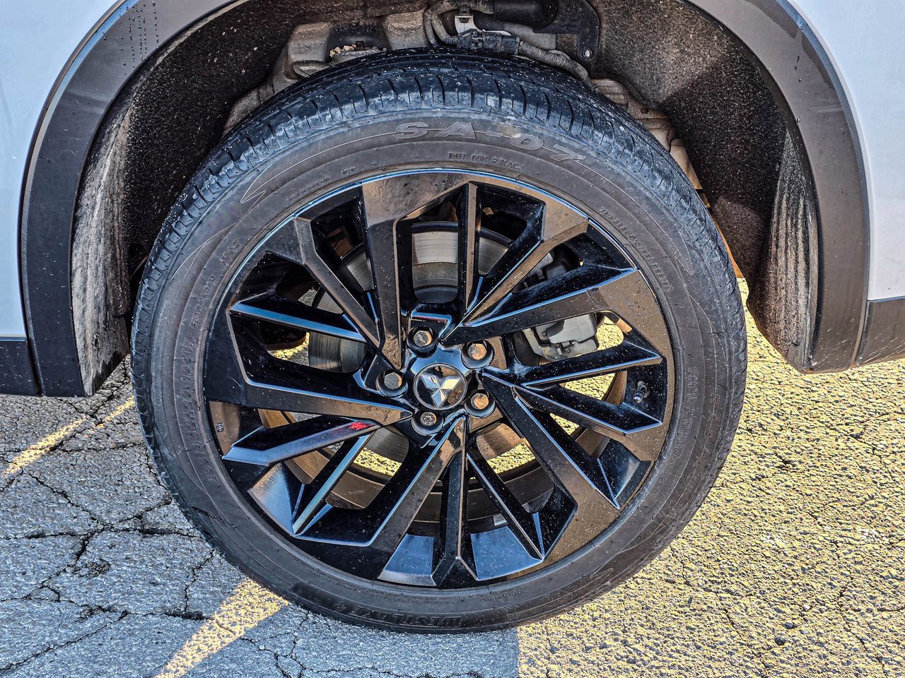 Used 2023 Mitsubishi Outlander SEL Black Edition image 7