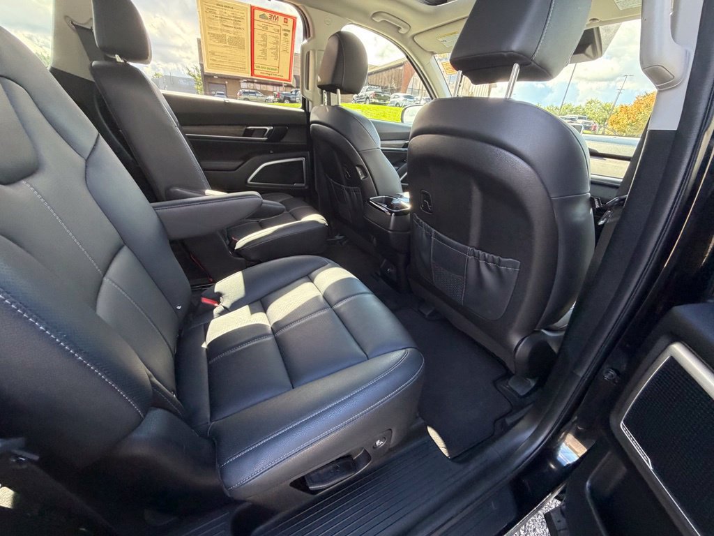 Used 2022 Kia Telluride EX w/ EX Premium Package AWD/4WD image 37