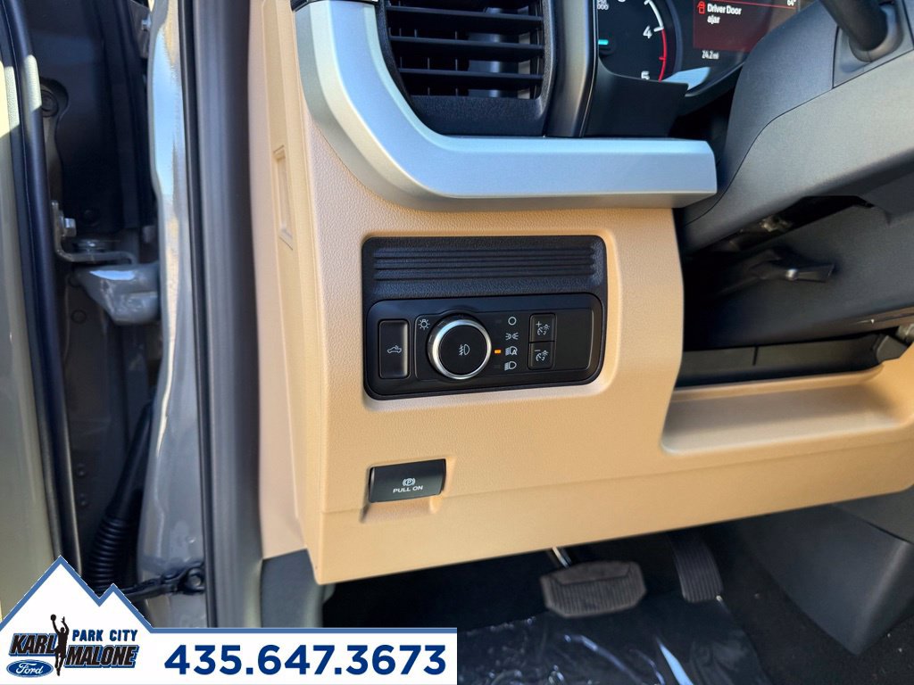 New 2027 Ford F450 XLT w/ 360-Degree Camera Package AWD/4WD image 18