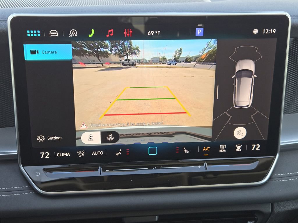 New 2026 Volkswagen Tiguan SE image 14