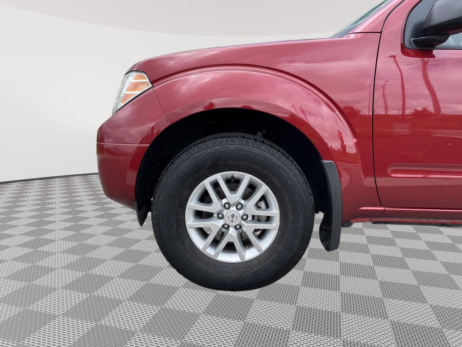 Used 2021 Nissan Frontier SV AWD/4WD image 11
