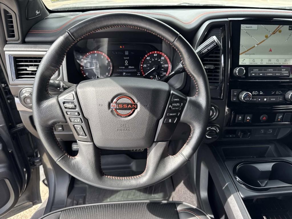 Used 2023 Nissan Titan PRO-4X image 38