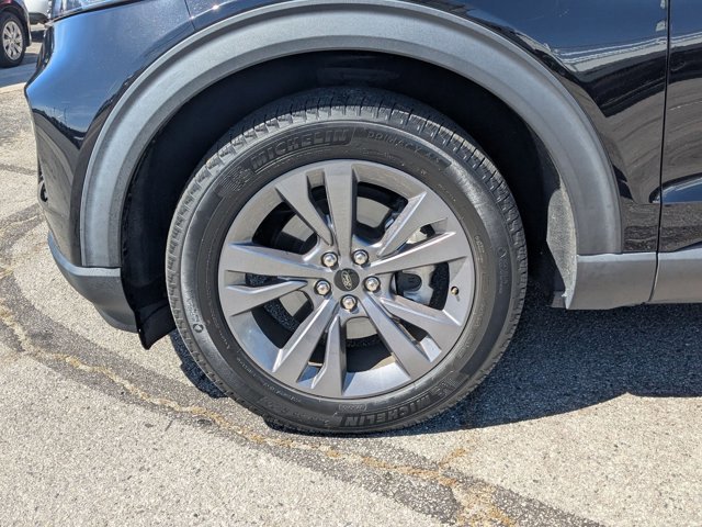 Certified 2023 Ford Explorer XLT w/ Equipment Group 202A AWD/4WD image 27