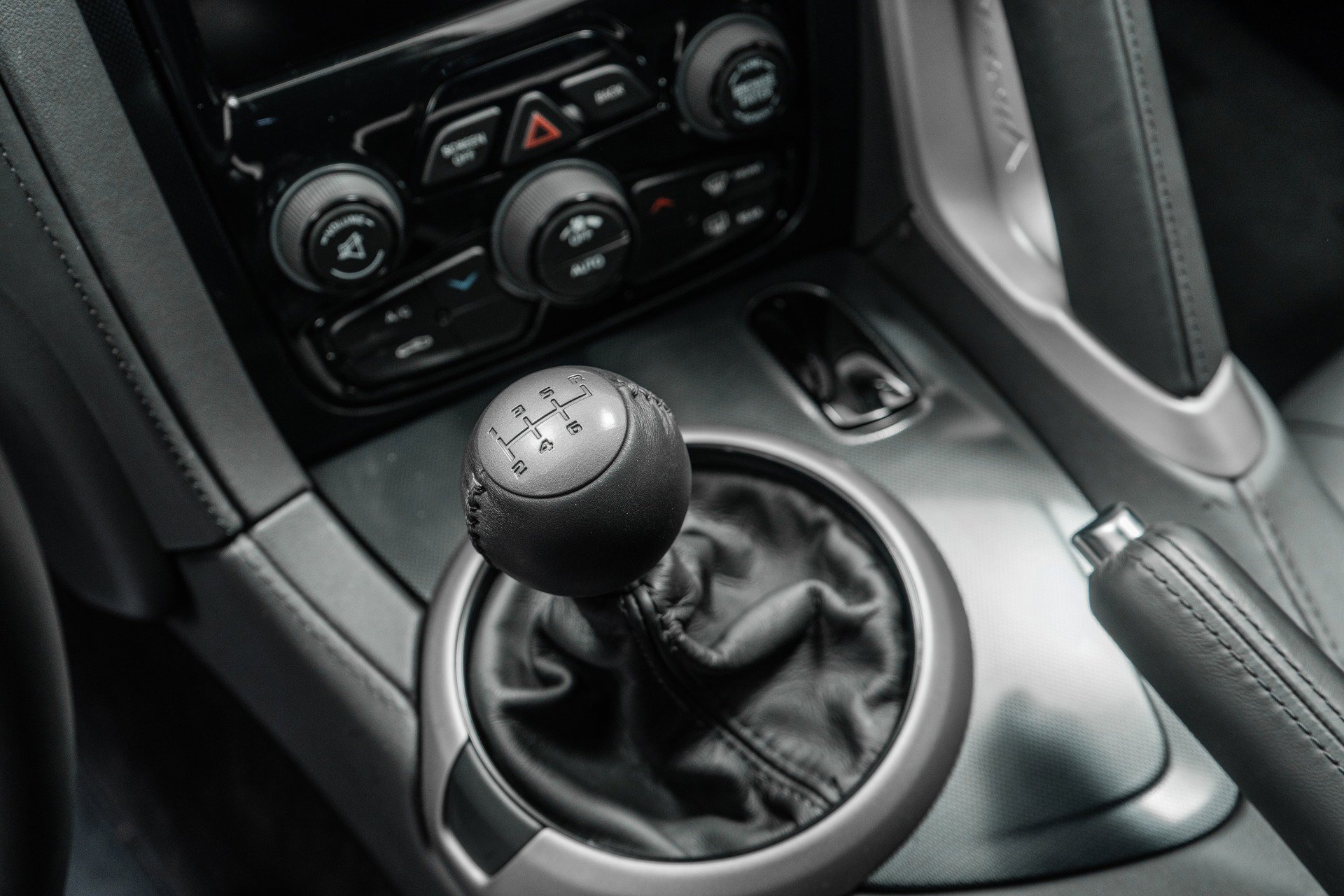 Used 2013 SRT Viper SRT-10 w/ Track Pkg RWD image 28
