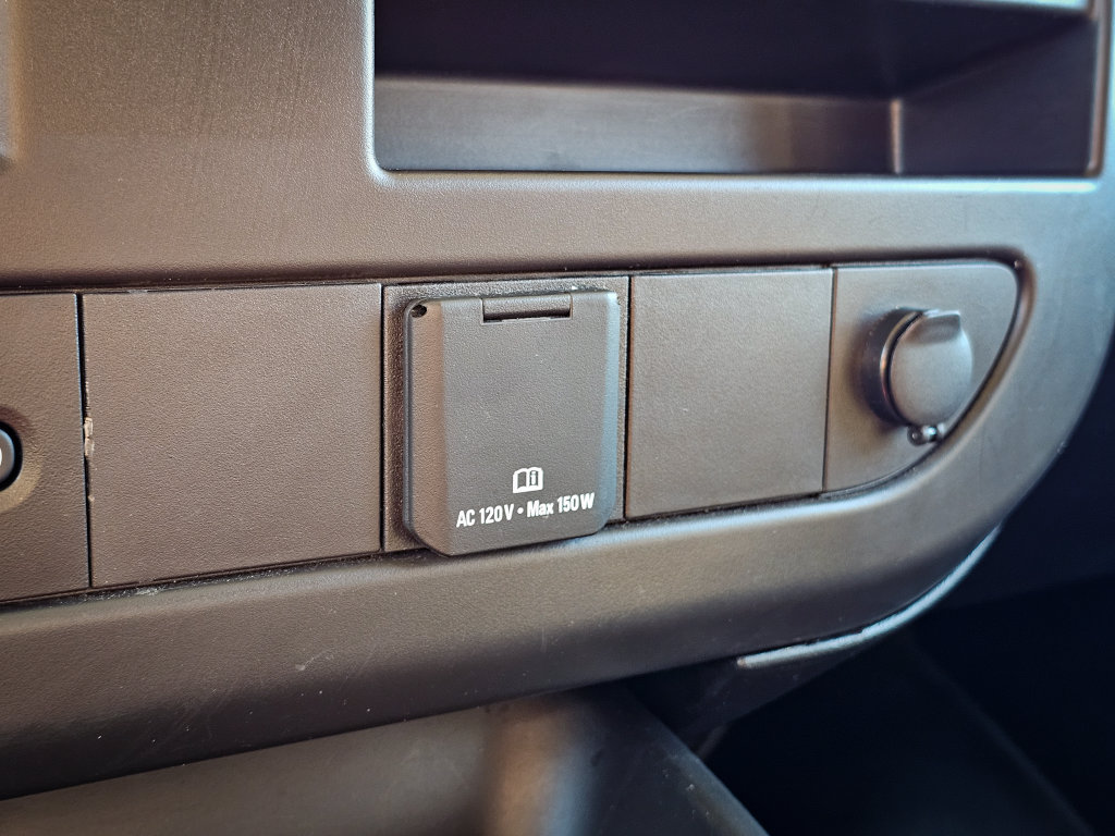 Used 2025 GMC Savana 2500 w/ Driver Convenience Package RWD image 22