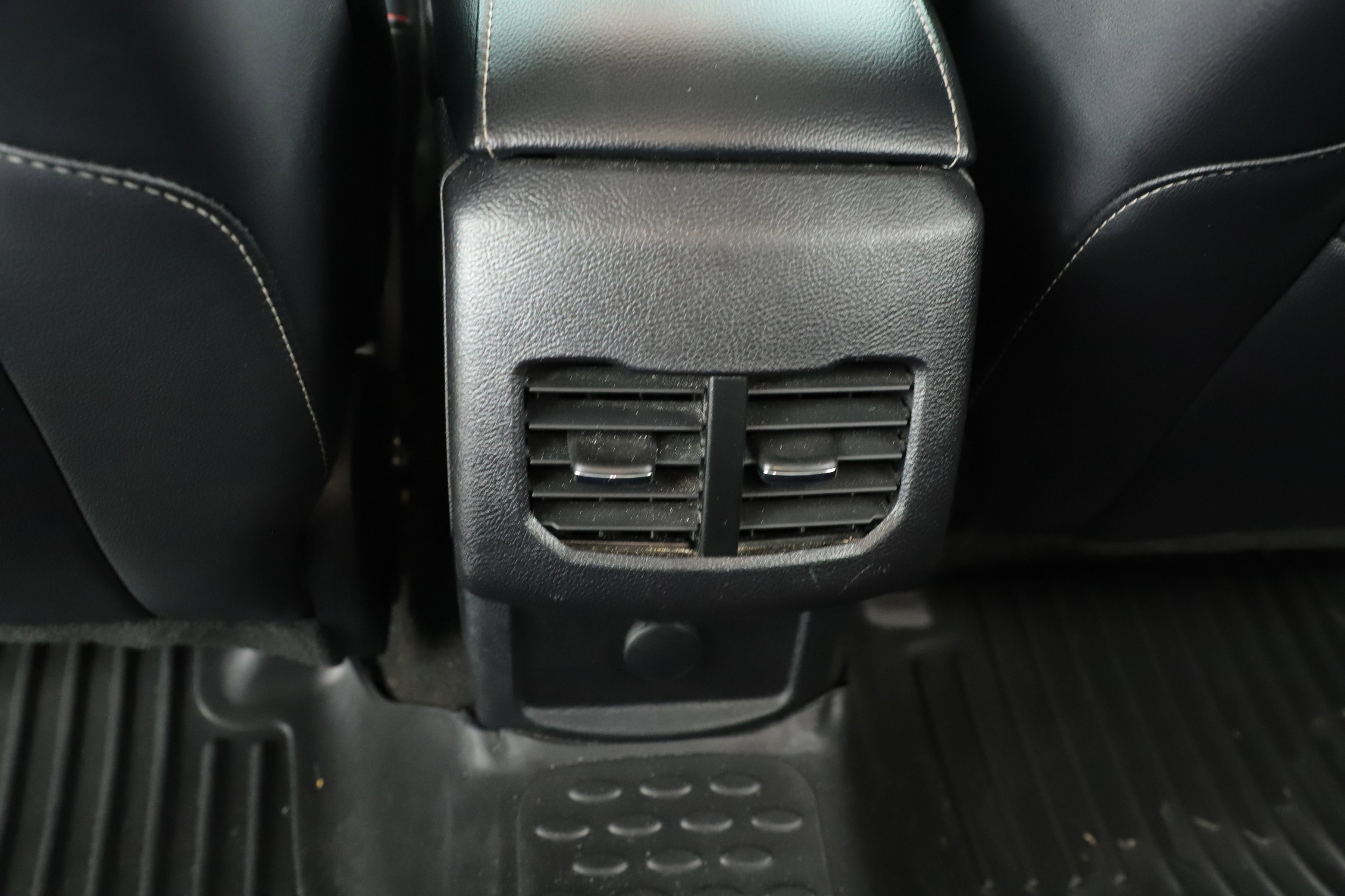 Used 2019 Ford Fusion Titanium image 20