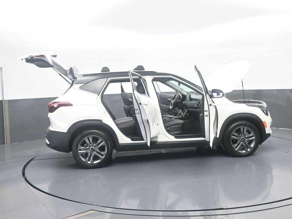 Used 2023 Kia Seltos S FWD image 67