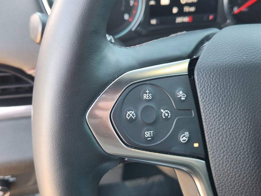 Used 2023 Chevrolet Traverse RS w/ LPO, Floor Liner Package image 32