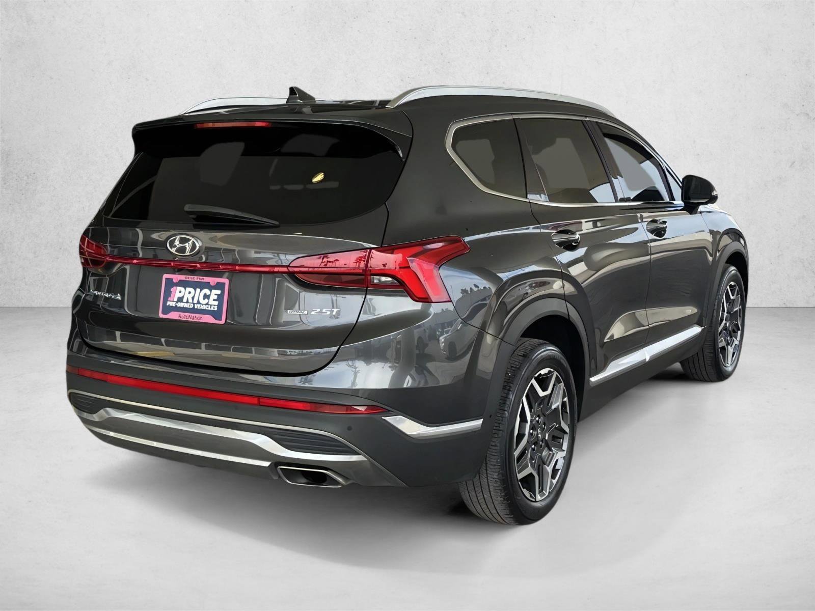 Used 2022 Hyundai Santa Fe Limited w/ Cargo Package FWD image 6