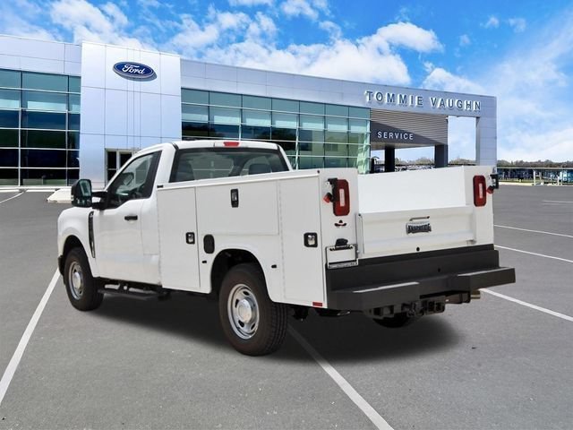 New 2026 Ford F250 XL RWD image 2