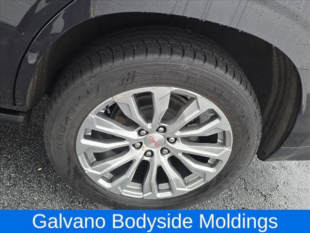 Used 2023 GMC Yukon Denali image 22