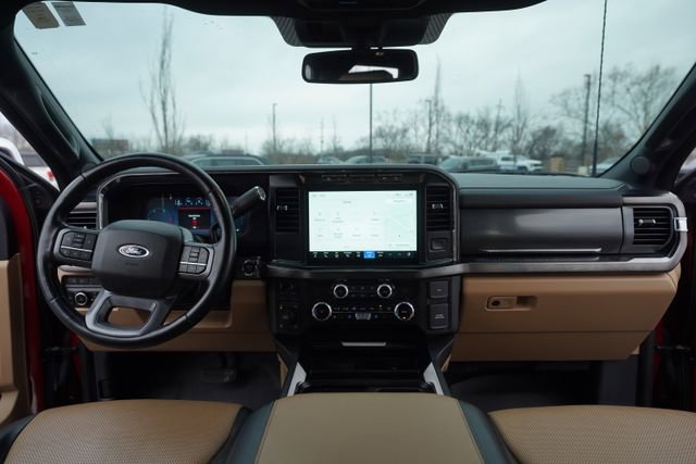Used 2023 Ford F250 Lariat w/ Chrome Package image 23
