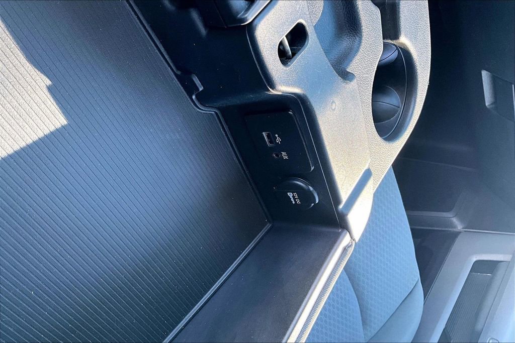 Used 2014 RAM 1500 Express image 16