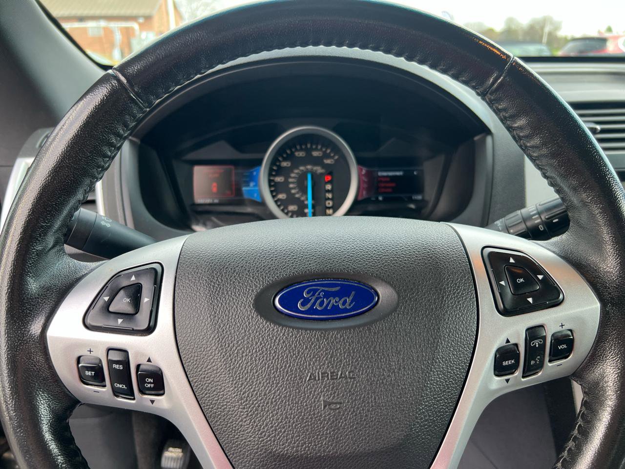 Used 2012 Ford Explorer XLT AWD/4WD image 22