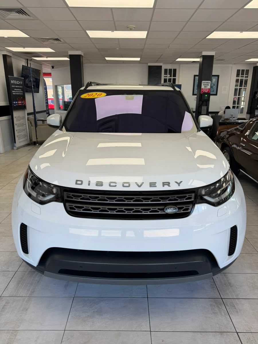 Used 2020 Land Rover Discovery SE AWD/4WD image 2