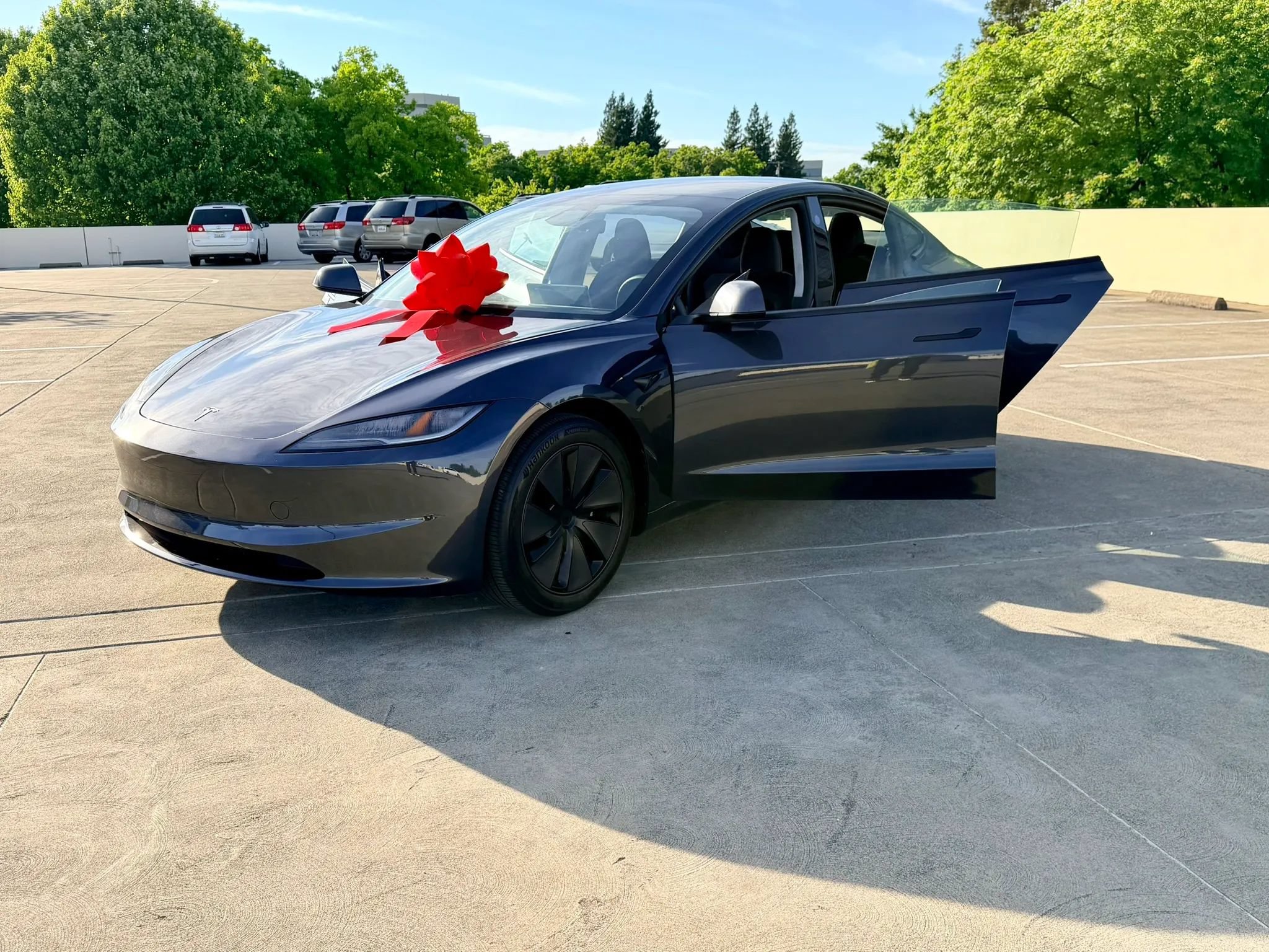 Used 2024 Tesla Model 3 Long Range RWD image 39