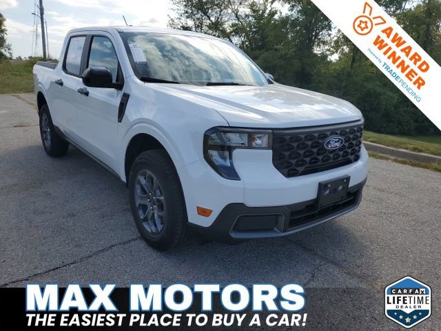New 2025 Ford Maverick XLT w/ Equipment Group 301A