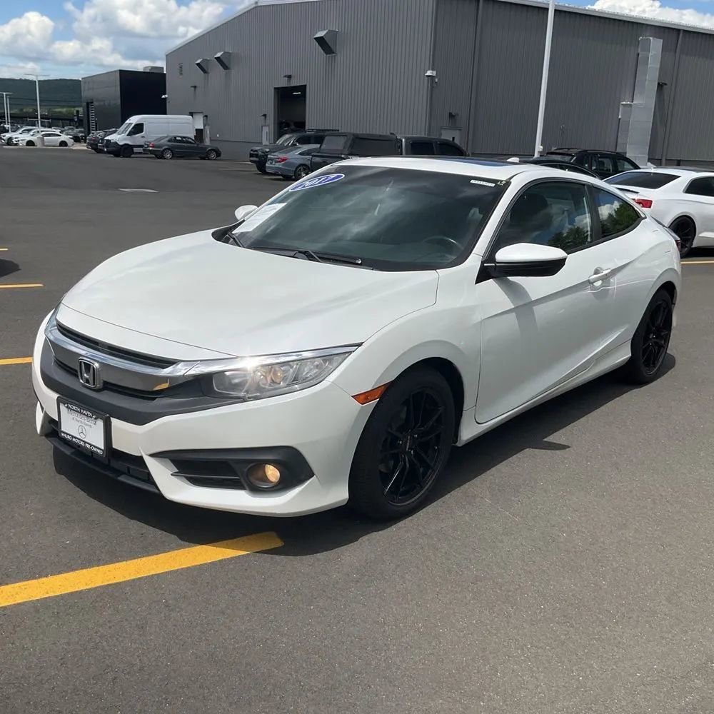 Used 2017 Honda Civic EX-L image 1
