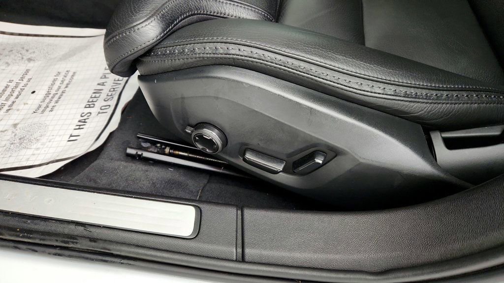 Used 2020 Volvo V60 T5 Cross Country w/ Protection Package Premier image 12