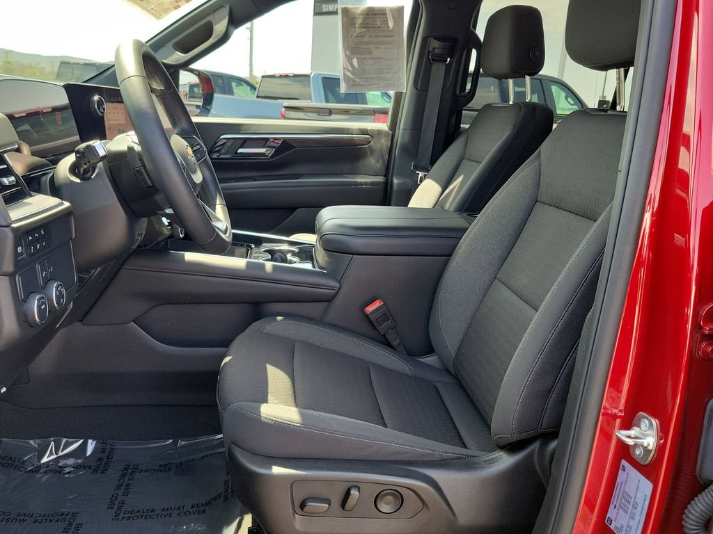 Used 2025 Chevrolet Tahoe LS RWD image 19
