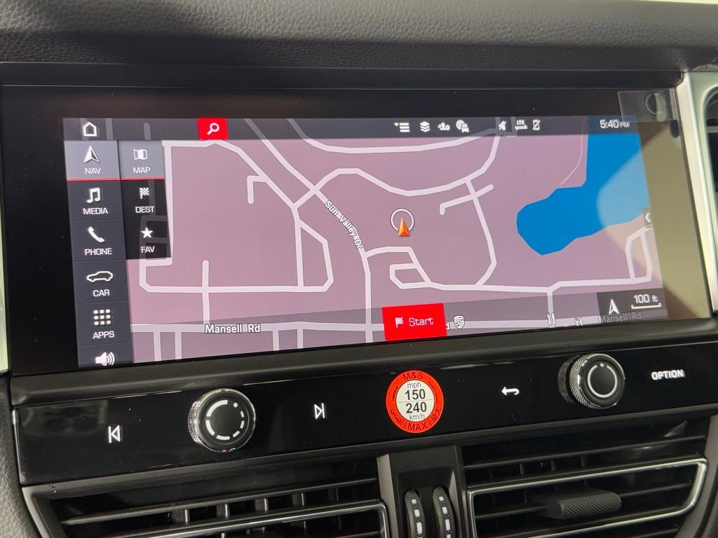 New 2026 Porsche Macan image 31