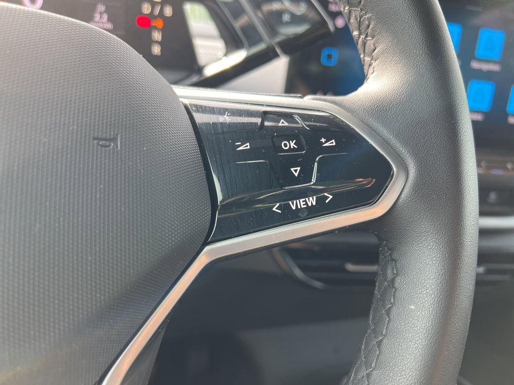 Used 2023 Volkswagen ID.4 Pro S image 17