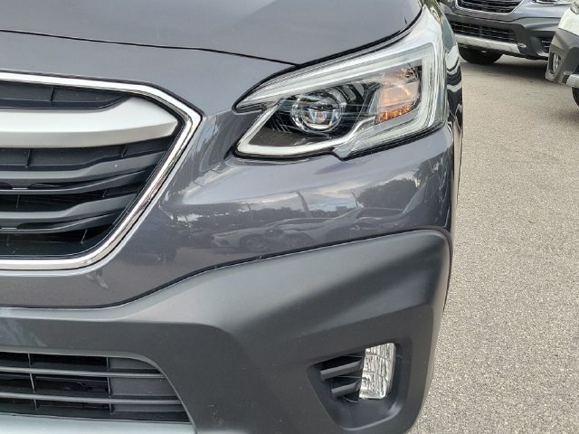 Used 2021 Subaru Outback Limited AWD/4WD image 7