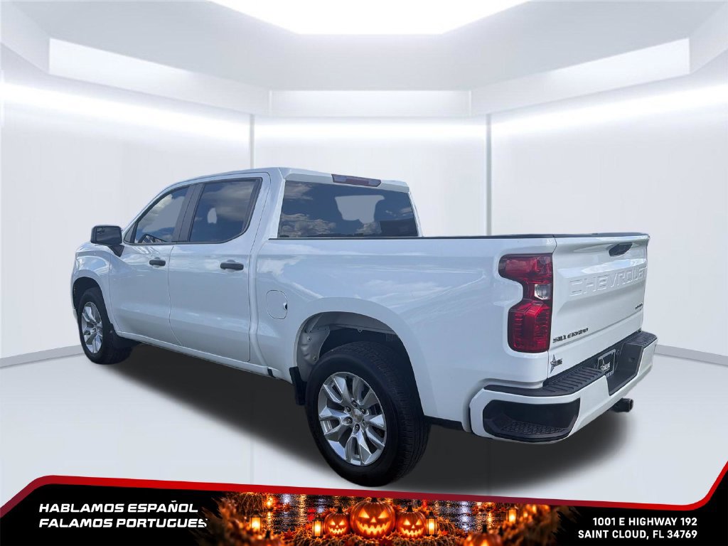 Used 2024 Chevrolet Silverado 1500 Custom RWD image 3