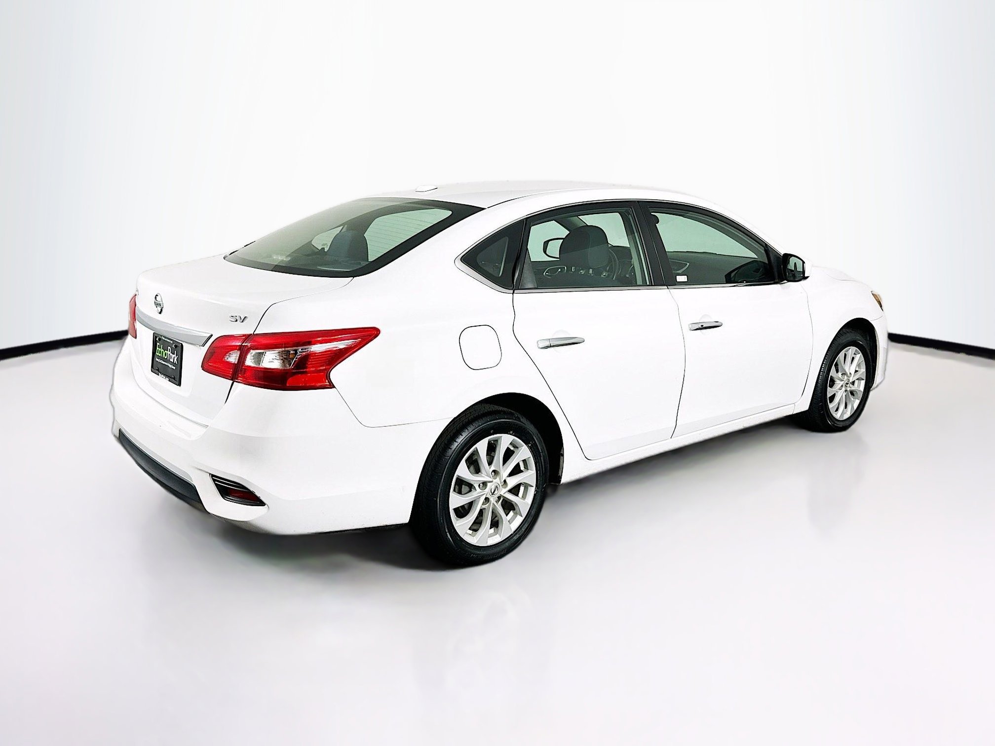 Used 2019 Nissan Sentra SV image 9