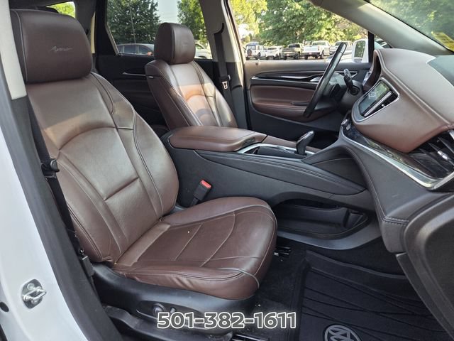 Used 2019 Buick Enclave Avenir w/ Avenir Technology Package FWD image 17