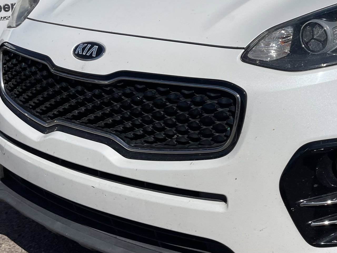 Used 2018 Kia Sportage EX image 12